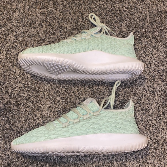 Mint Green Adidas Tubular Shadow - 9W - Picture 2 of 5